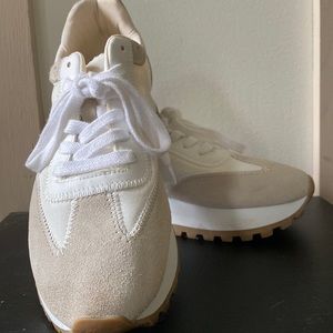 Zara beige platform sneakers!